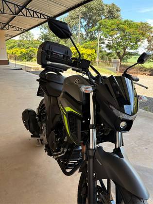 YAMAHA FZ25 FAZER ABS 